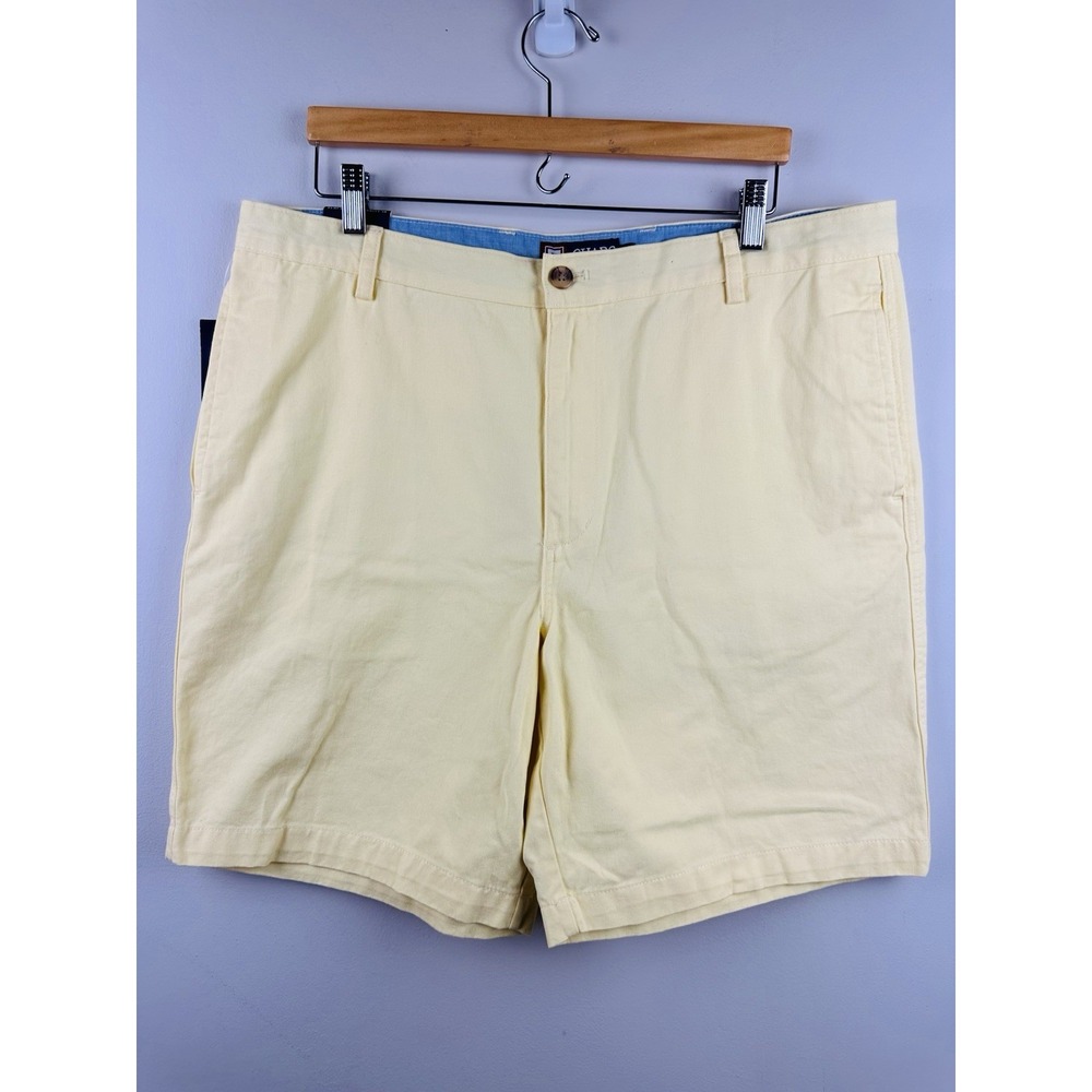 Chaps Men's Monterey Flat Front Pale Yellow Lemon Chino Shorts Size 38 NWT